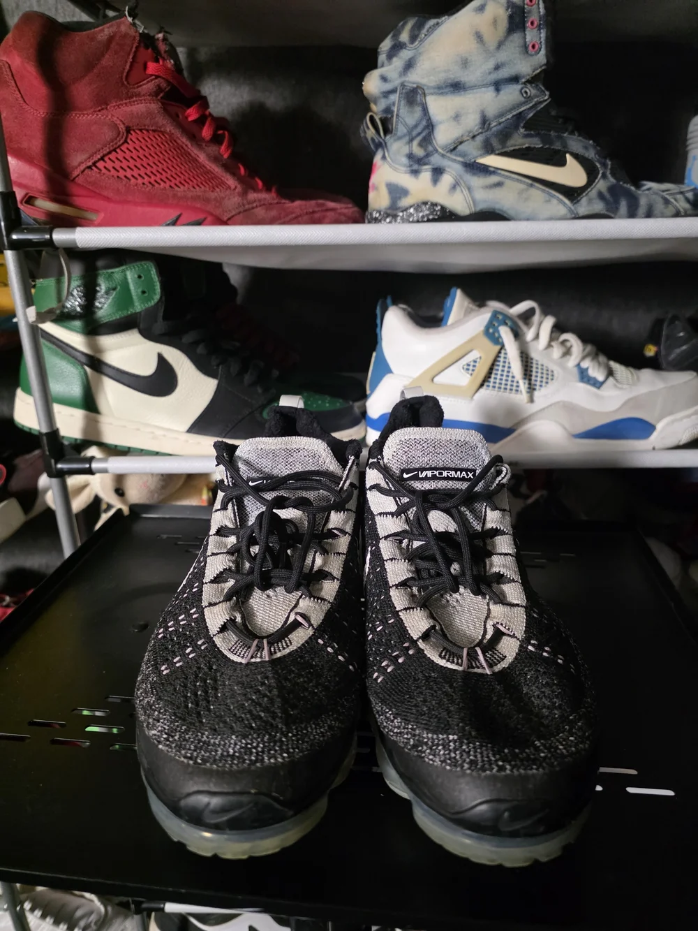 🔥 Nike Black and Pearl Flyknit VaporMax 2023 Men Size 9.5 Running Shoes
